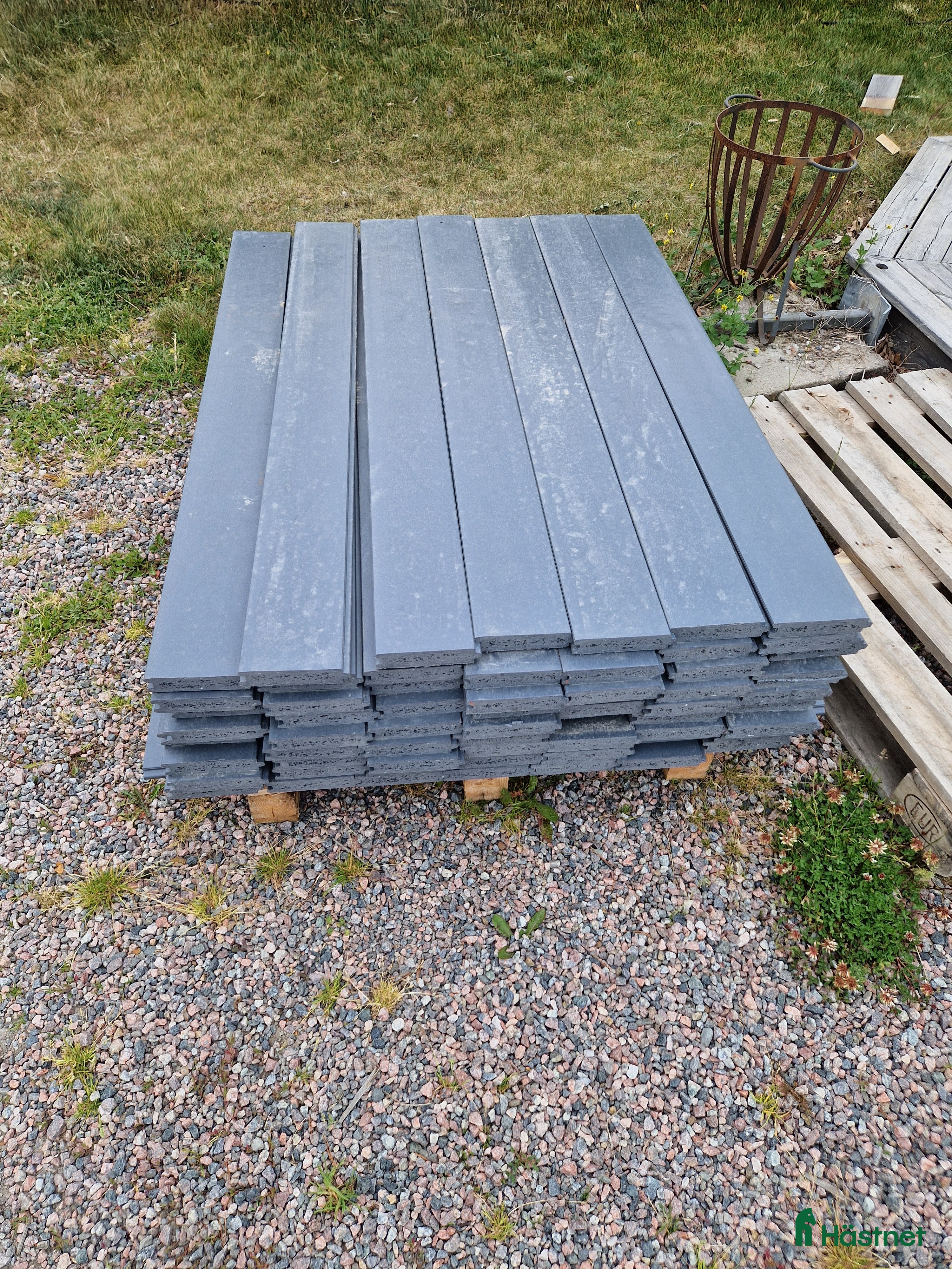 Stallinredning, stängsel & gård övrig utrustning till salu: Grått plastplank  i Vrena - Annons 8