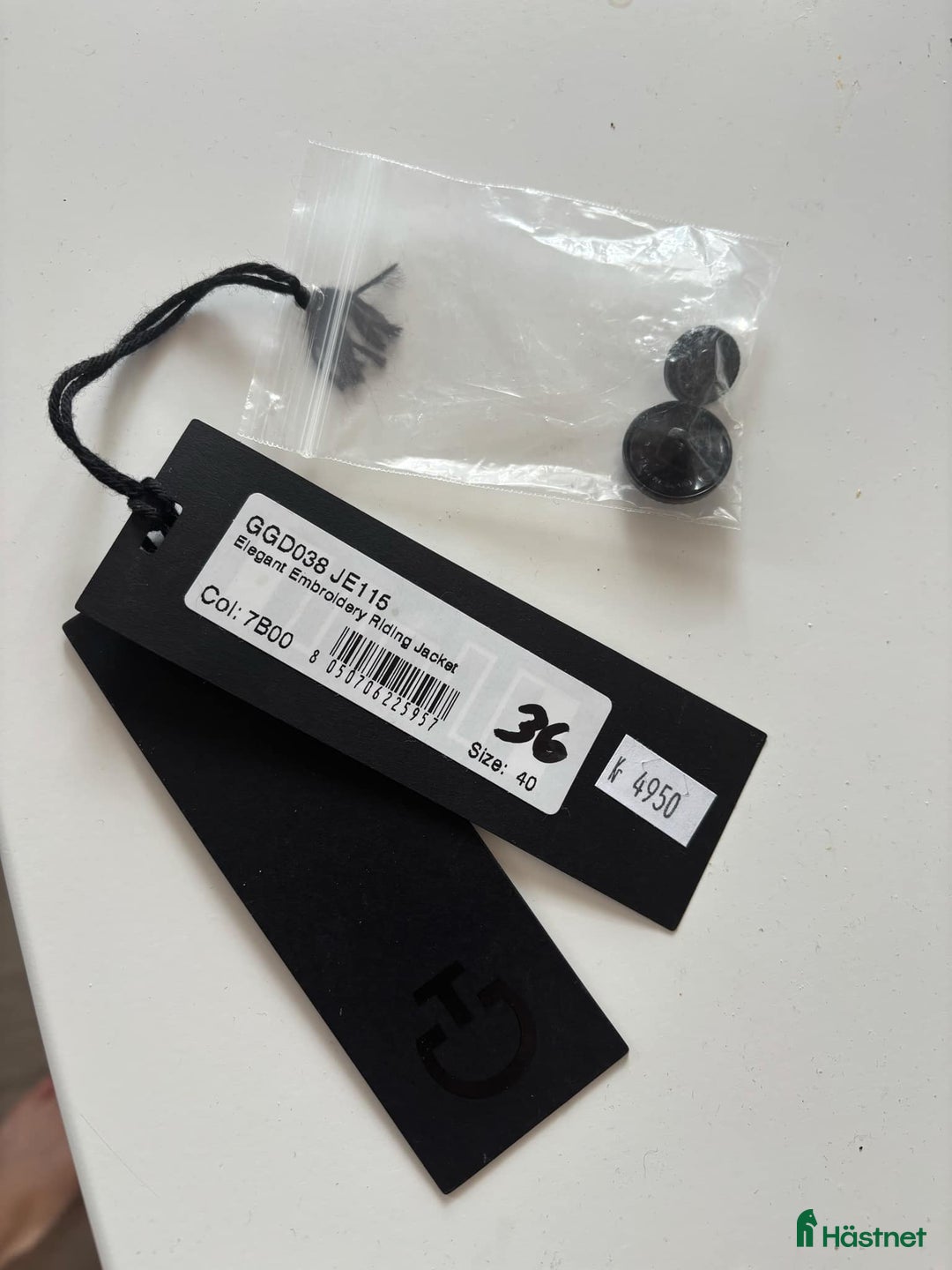 Jackor & Kavajer ryttarutrustning till salu: CT kavaj i Stenstorp - Annons 2