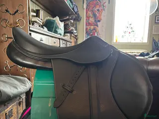 Sadlar hästutrustning Lippo Allegria Bravo i nyskick - Annons 3