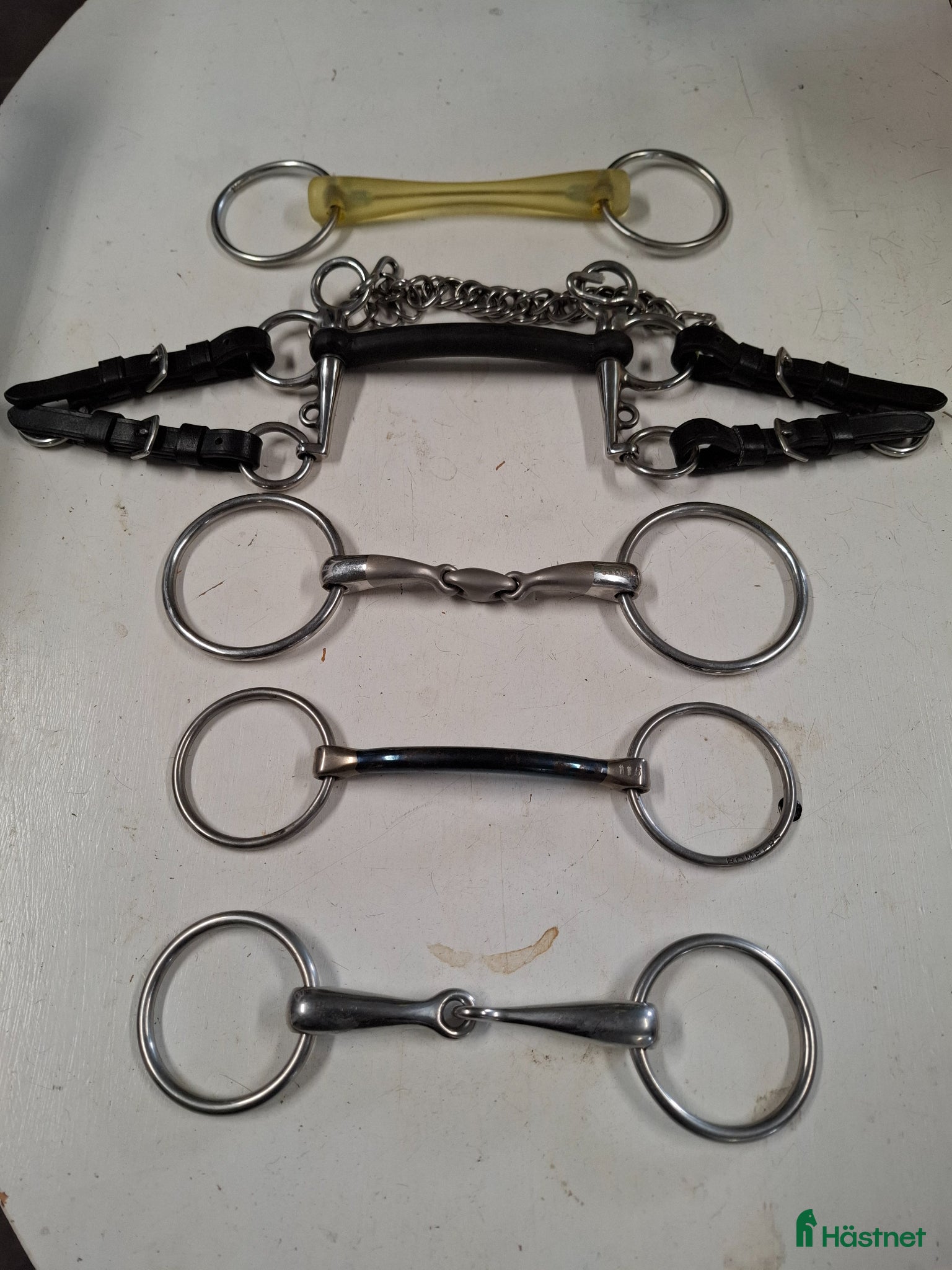 Bett hästutrustning Bombers-, Sprenger-, Horsepower- & Fairfield-bett - Annons 2