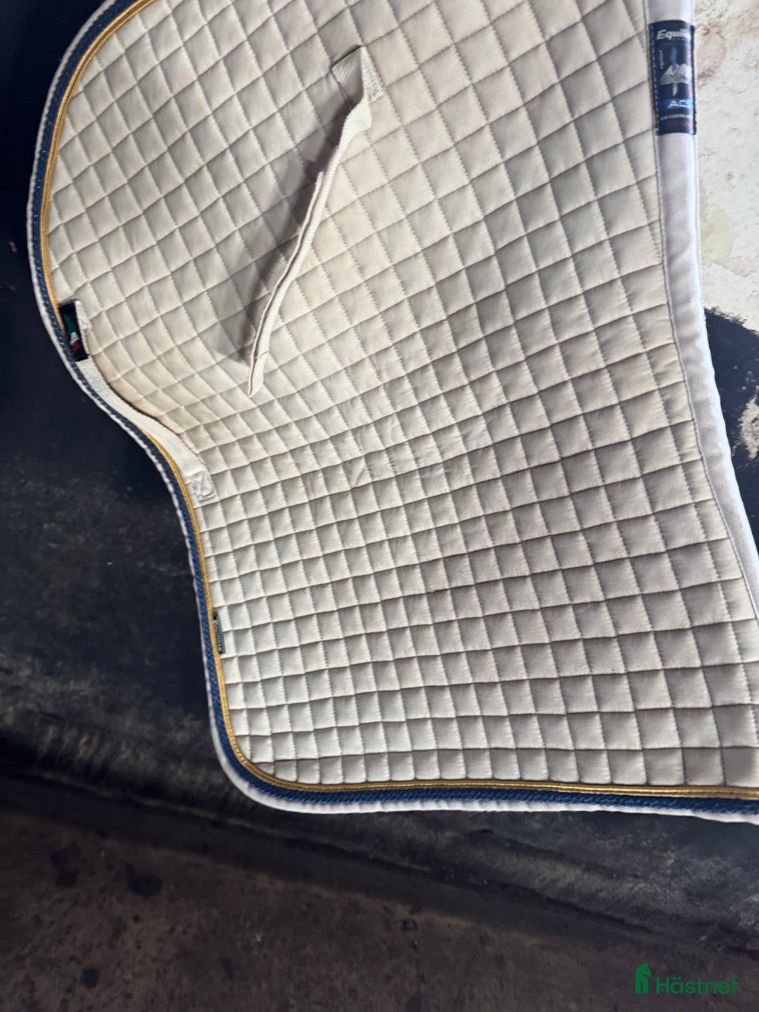 Schabrak & Vojlockar hästutrustning till salu: Equiline schabrak i Kimstad - Annons 1