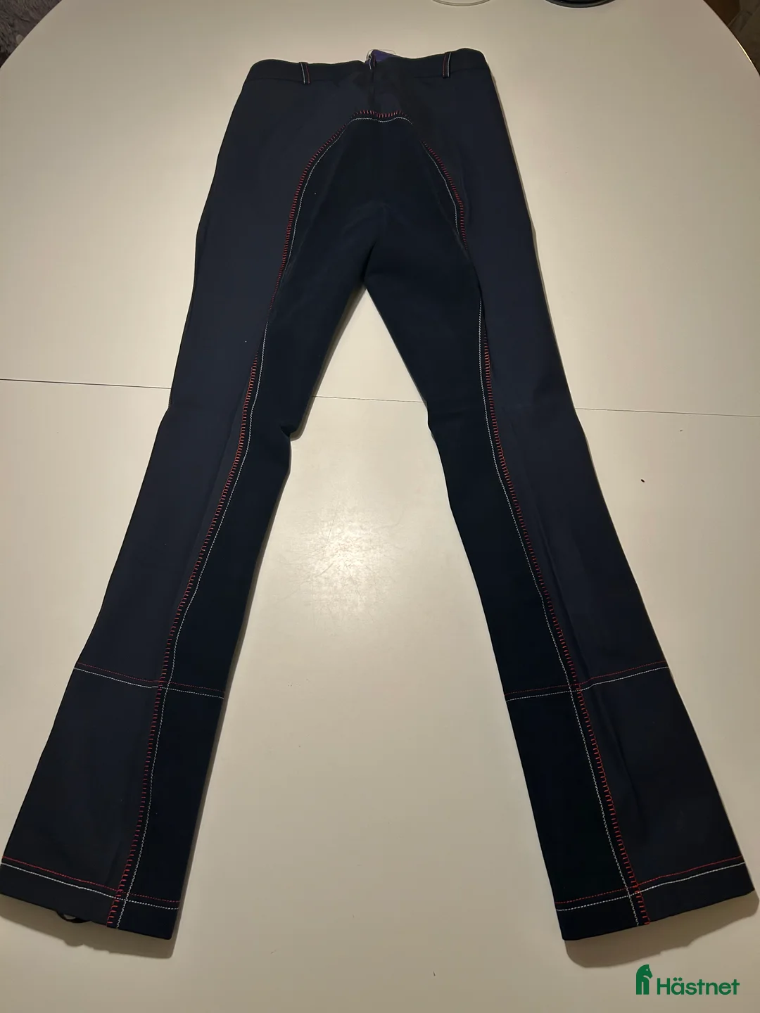 Ridbyxor ryttarutrustning till salu: Oanvända jodhpurs MARA storlek 38 och 40 i Vellinge - Annons 1