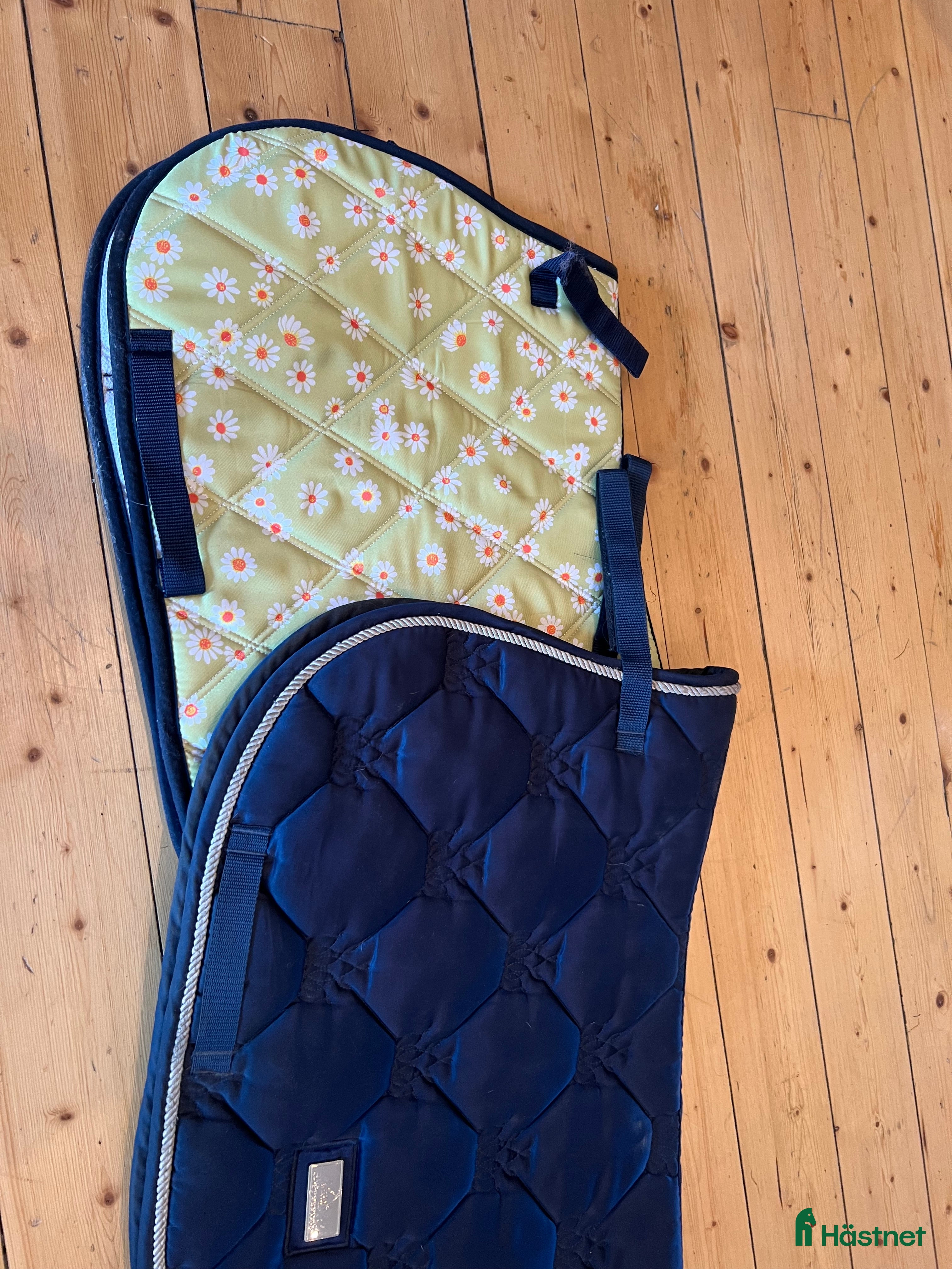 Schabrak & Vojlockar hästutrustning till salu: Schabrak i Falkenberg - Annons 2