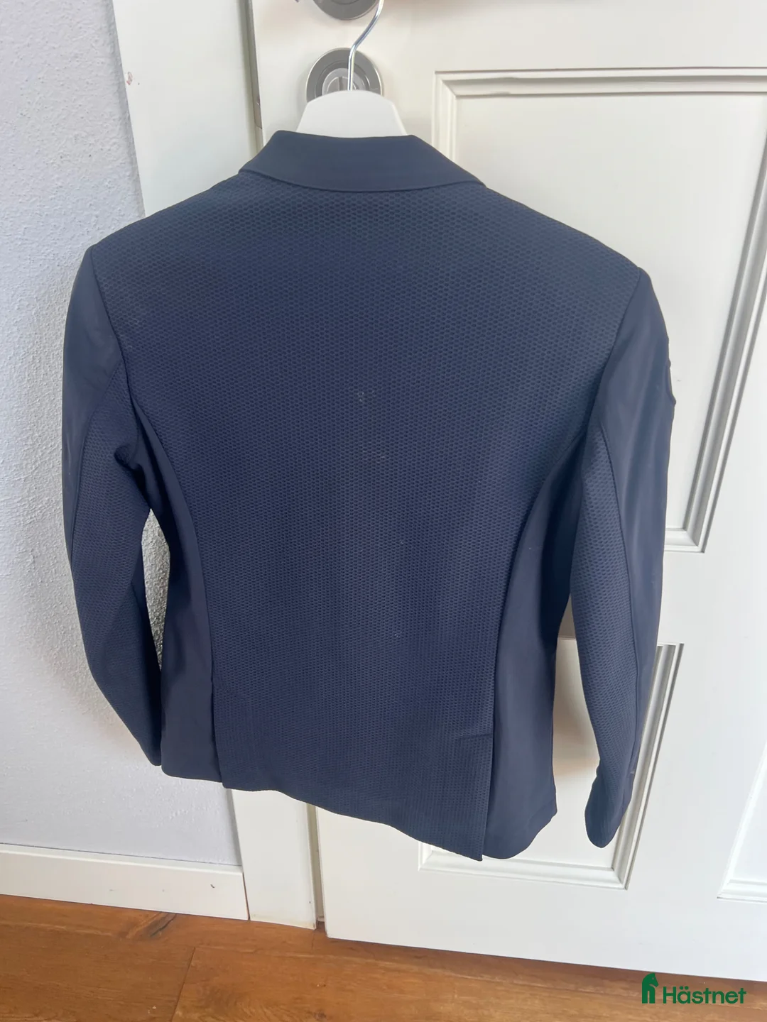 Jackor & Kavajer ryttarutrustning till salu: Kavajer pojke/unisex - Annons 2