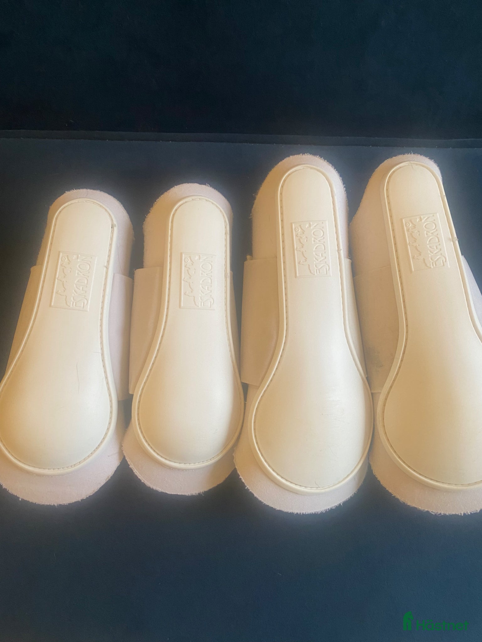 Benskydd hästutrustning Eskadron Dressyrskydd/strykkappa - Annons 5