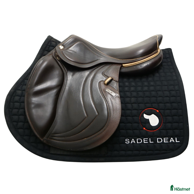 Sadlar hästutrustning till salu: CWD Mademoiselle 2Gs 17,5" i Upplands Väsby - Annons 9