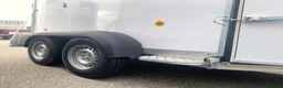 Hästtransporter  fordon & transport till salu: Fautras Oblic+2 för omgående leverans - Annons 13