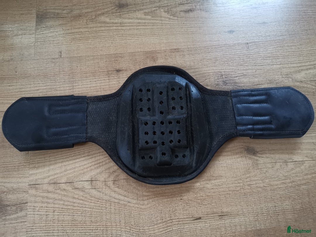 Övrig Hästutrustning hästutrustning till salu: Erik le tixerant sadelgjord  i Ludvika - Annons 3