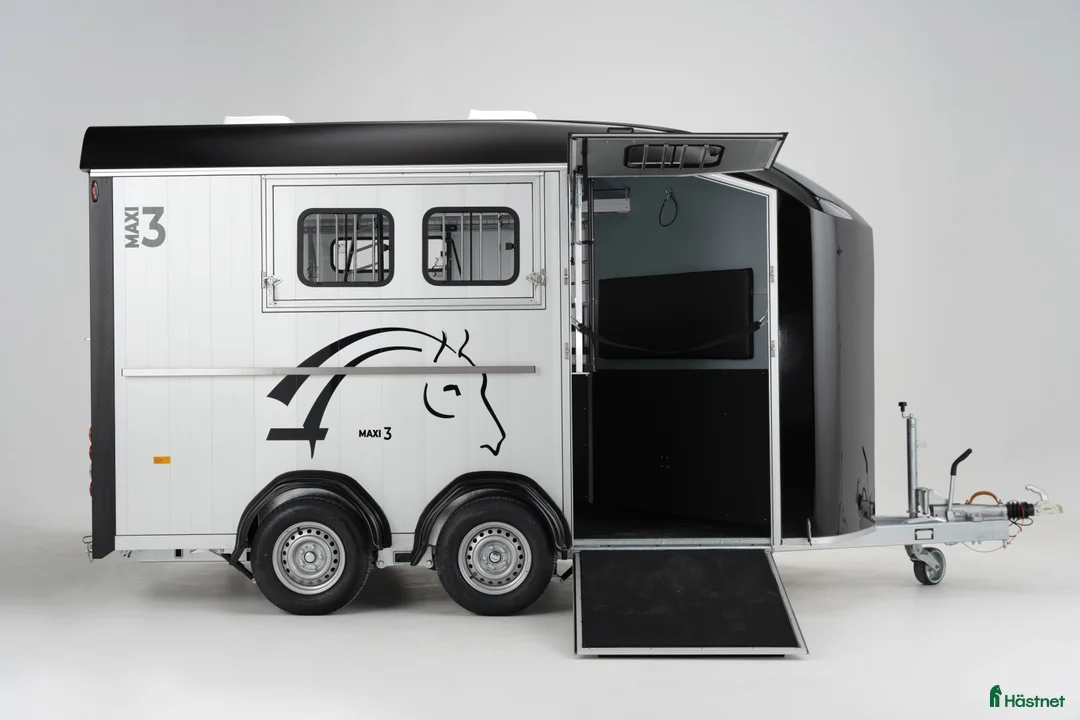 Hästtransporter  fordon & transport till salu: Cheval Liberte Maxi 3 - Annons 5