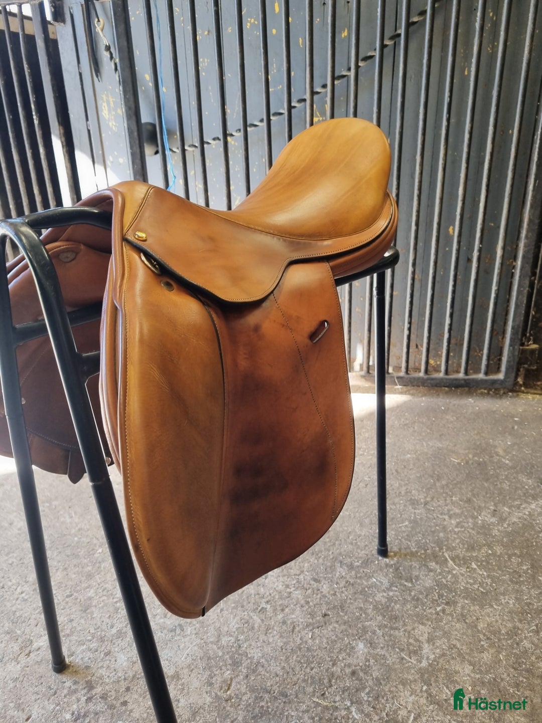Sadlar hästutrustning till salu: Frank Bains reflex  i Istorp - Annons 1