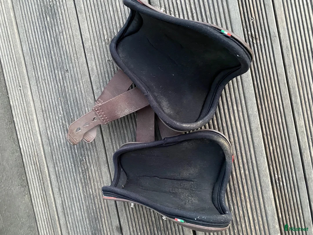 Benskydd hästutrustning till salu: Frambensskydd Zandona Carbon Air Pony bruna - Annons 4