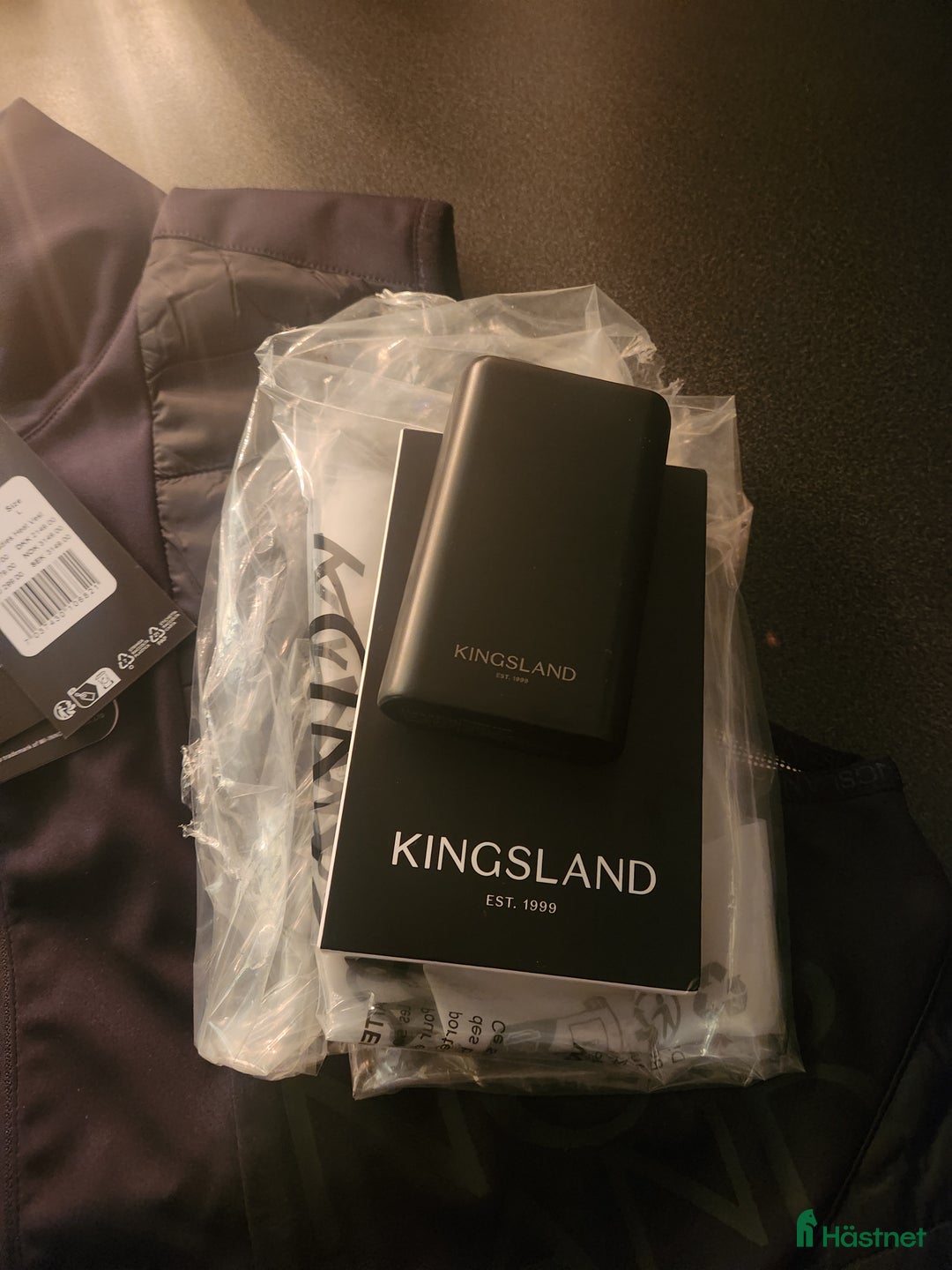 Övrigt Ridkläder ryttarutrustning till salu: Värmeväst i Götene - Annons 2