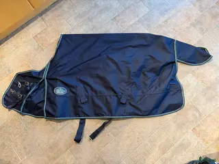 Täcken hästutrustning till salu: Horseware regntäcke 125 cm - Annons 1
