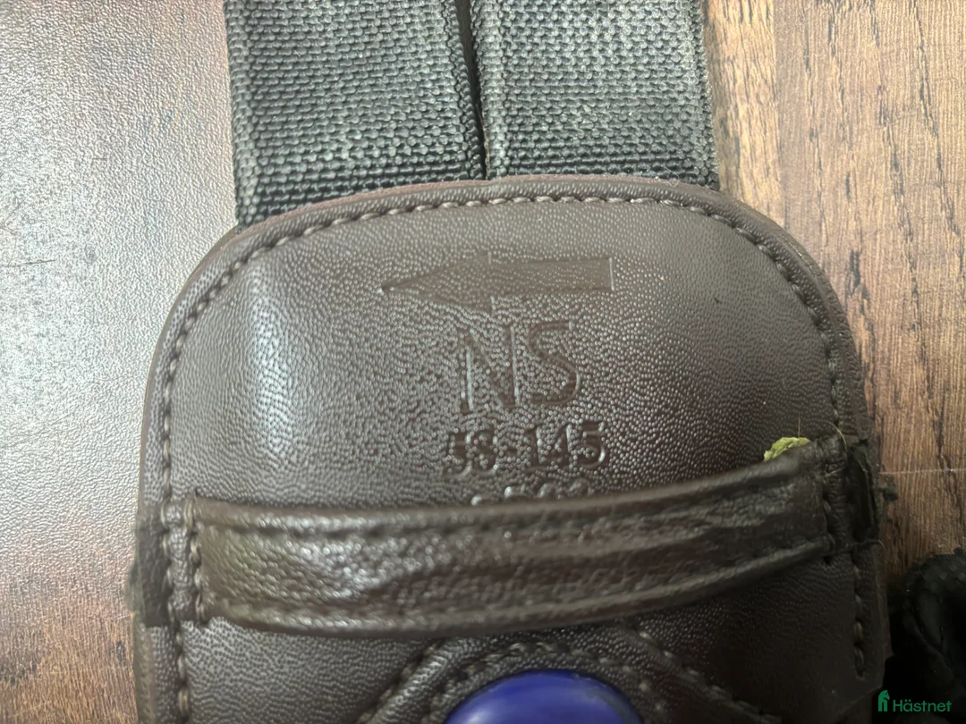 Sadeltillbehör hästutrustning till salu: Två sadelgjordar i nyskick i Skillingaryd - Annons 4