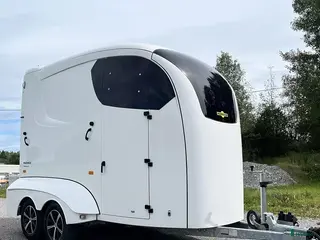 Hästtransporter fordon & transport till salu: HUMBAUR MAXIMUS II S 2023 - Annons 2