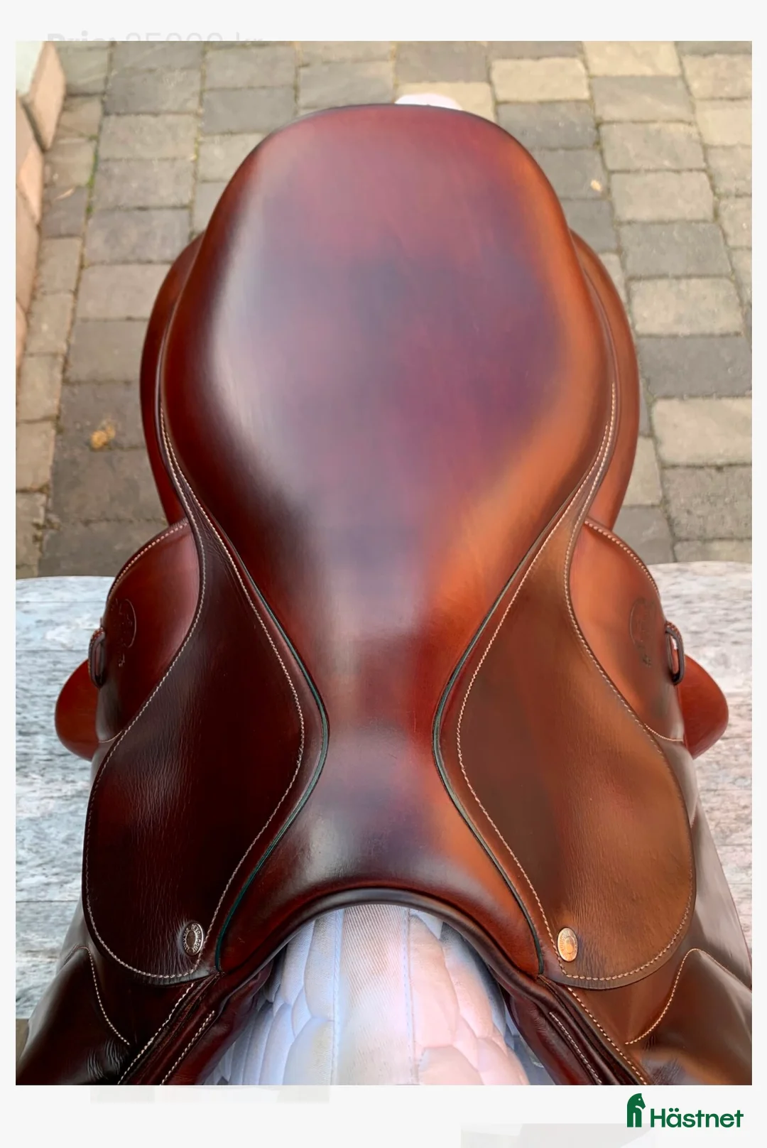 Sadlar hästutrustning till salu: Devoucoux hoppsadel i Klintehamn - Annons 3
