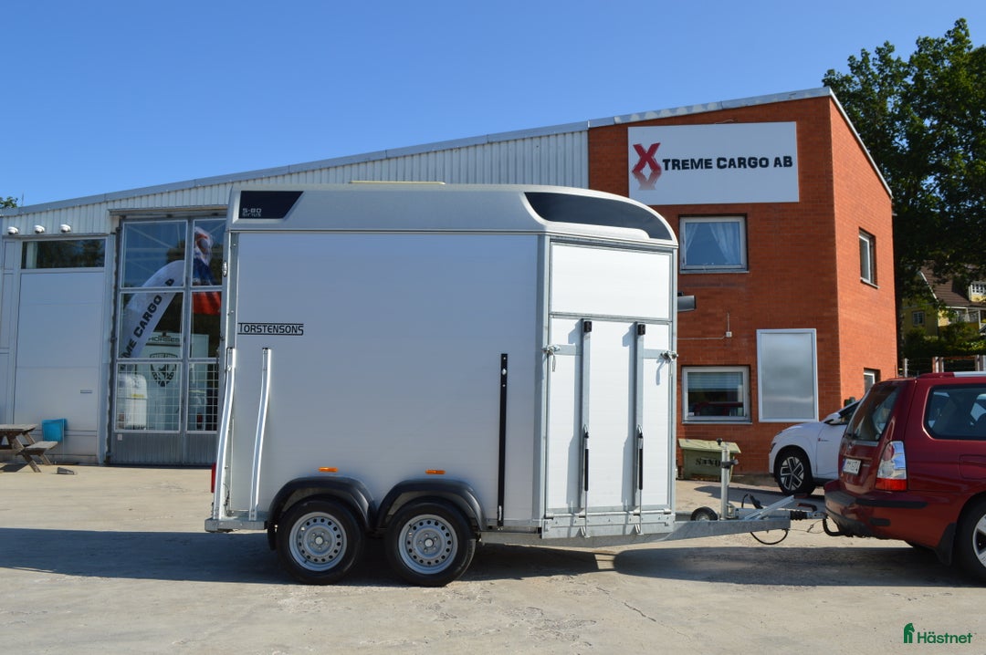 Hästtransporter  fordon & transport till salu: Sirius S80 2022 i Kvicksund - Annons 2