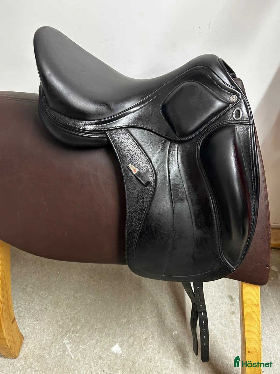 Sadlar hästutrustning till salu: Equipe Glamour  - Annons 2