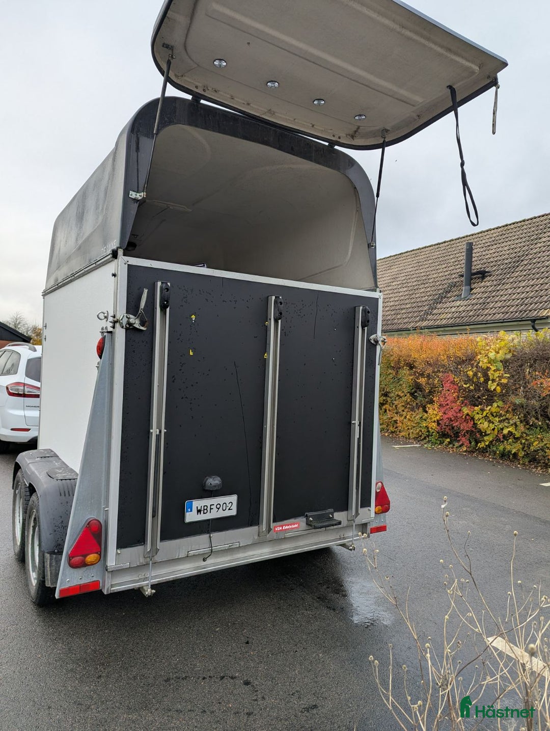 Hästtransporter  fordon & transport till salu: Nyrenoverat släpp i gott skick!! i Svalöv - Annons 3