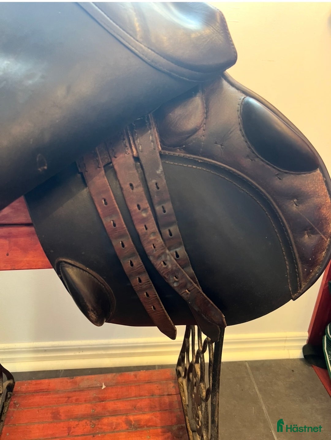 Sadlar hästutrustning till salu: Passier hoppsadel i Kågeröd - Annons 4