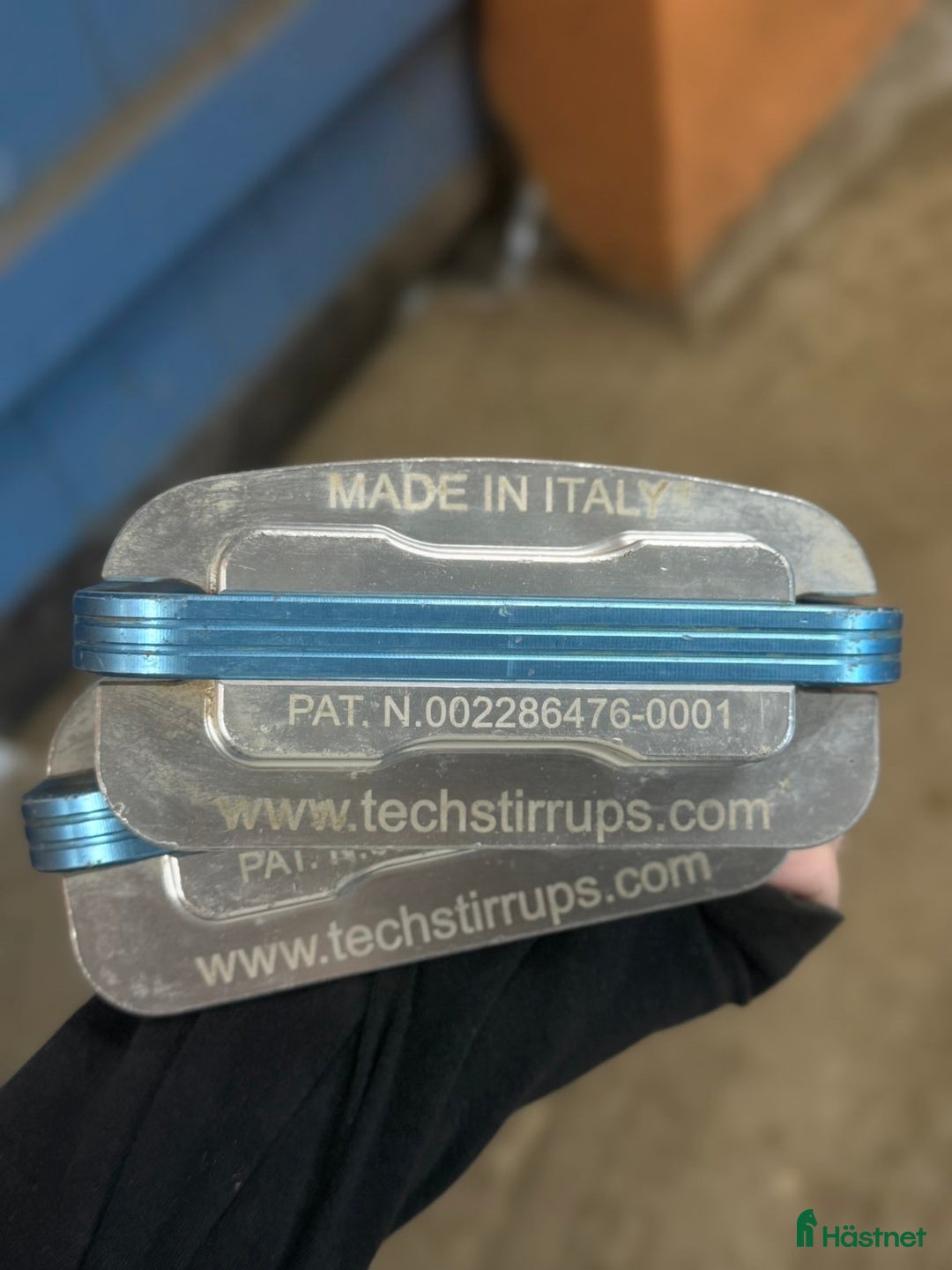 Stigbyglar hästutrustning till salu: Blåa Tech Stirrups 💙 i Ekeby - Annons 5