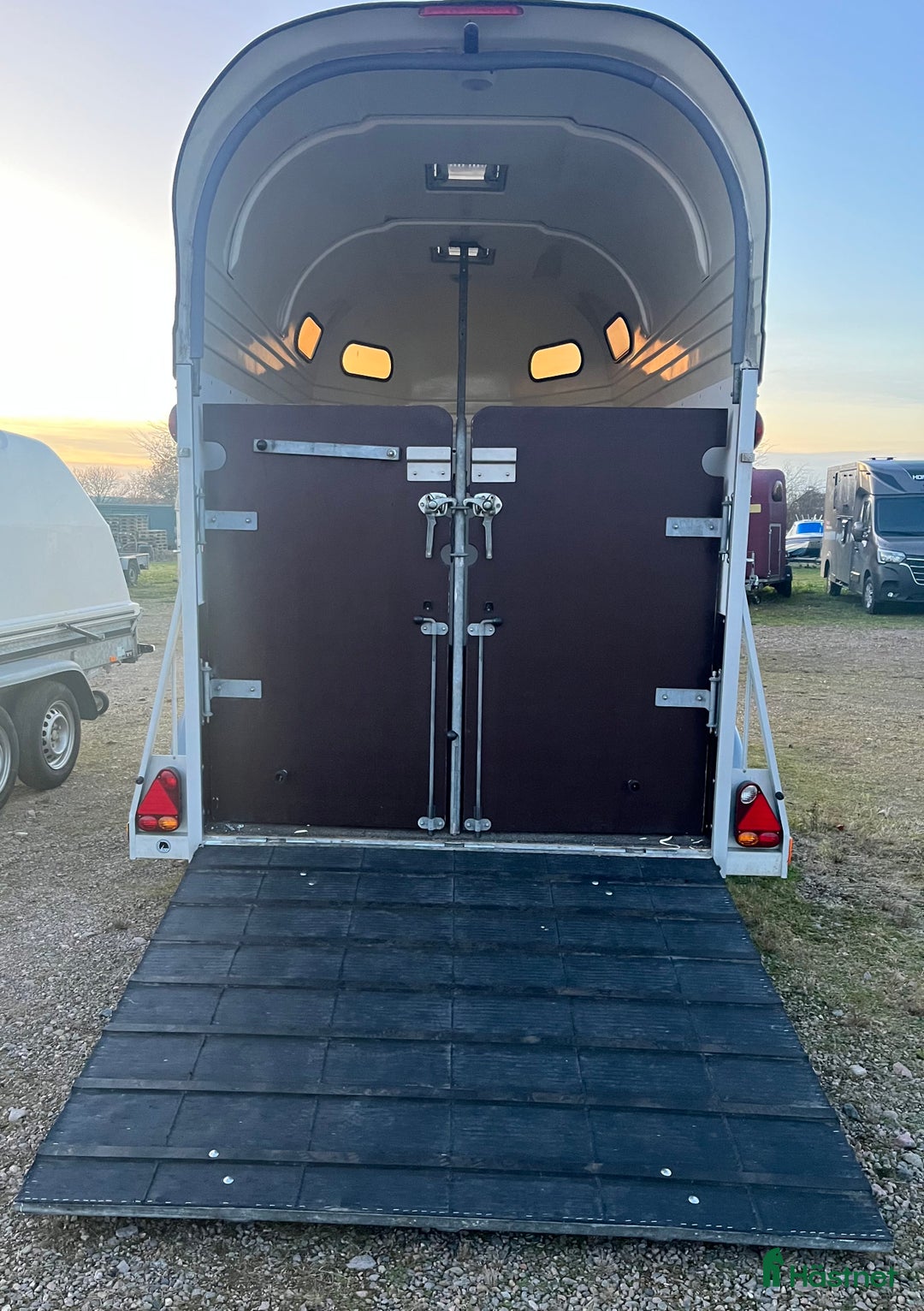 Hästtransporter  fordon & transport till salu: Boj Bravo 220SEH med garanti i Klippan - Annons 6