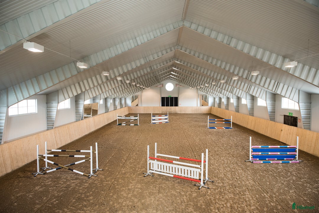  hästgårdar till salu: Charmigt stall i lantlig idyll, vackert renoverat! i Edsbro - Annons 8