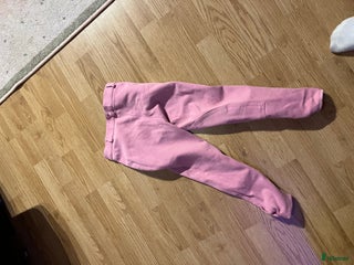 Ridbyxor ryttarutrustning till salu: Ridbyxor till salu i Vinninga - Annons 2