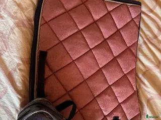 Schabrak & Vojlockar hästutrustning Schabrak och lindor till paketpris - Annons 4