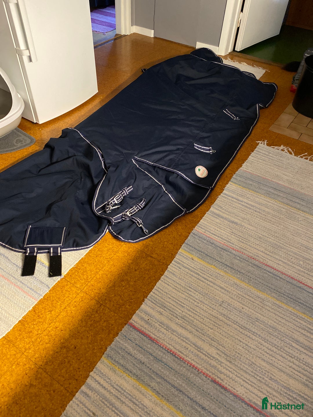 Täcken hästutrustning till salu: vintertäcke i Motala - Annons 2