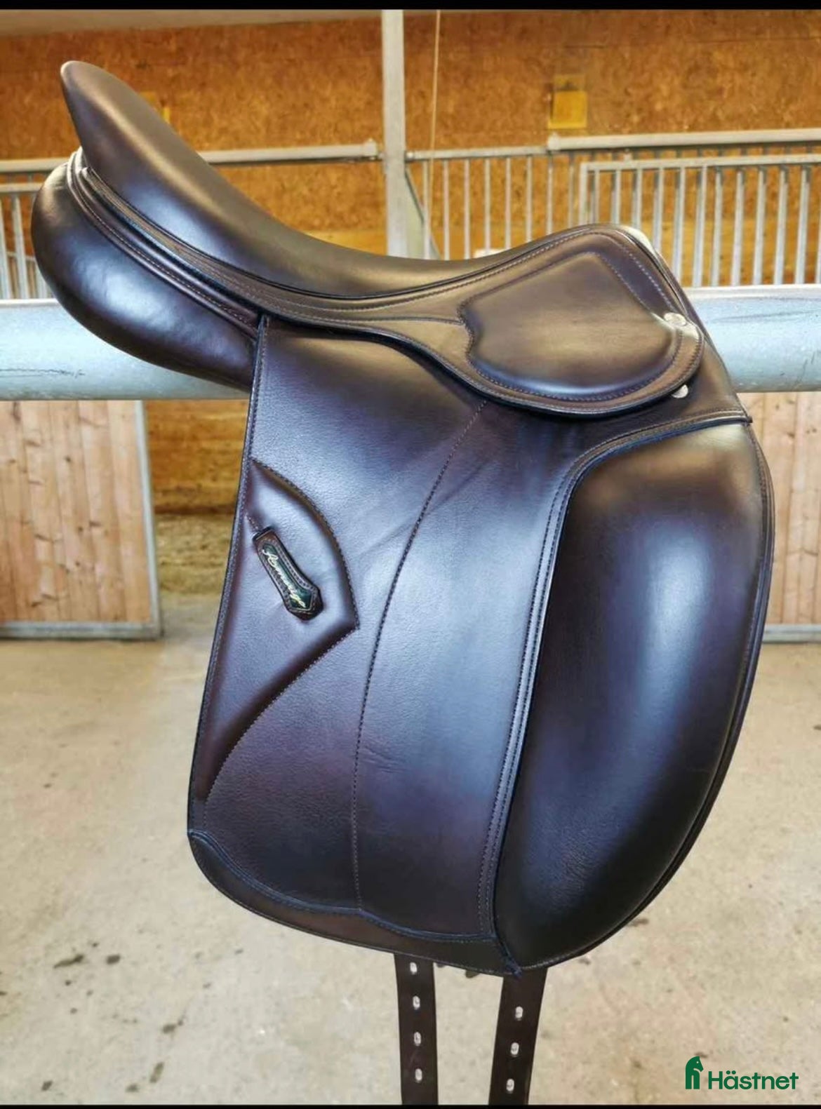 Sadlar hästutrustning Amerigo CC dressyrsadel nyskick i Linköping - Annons 16
