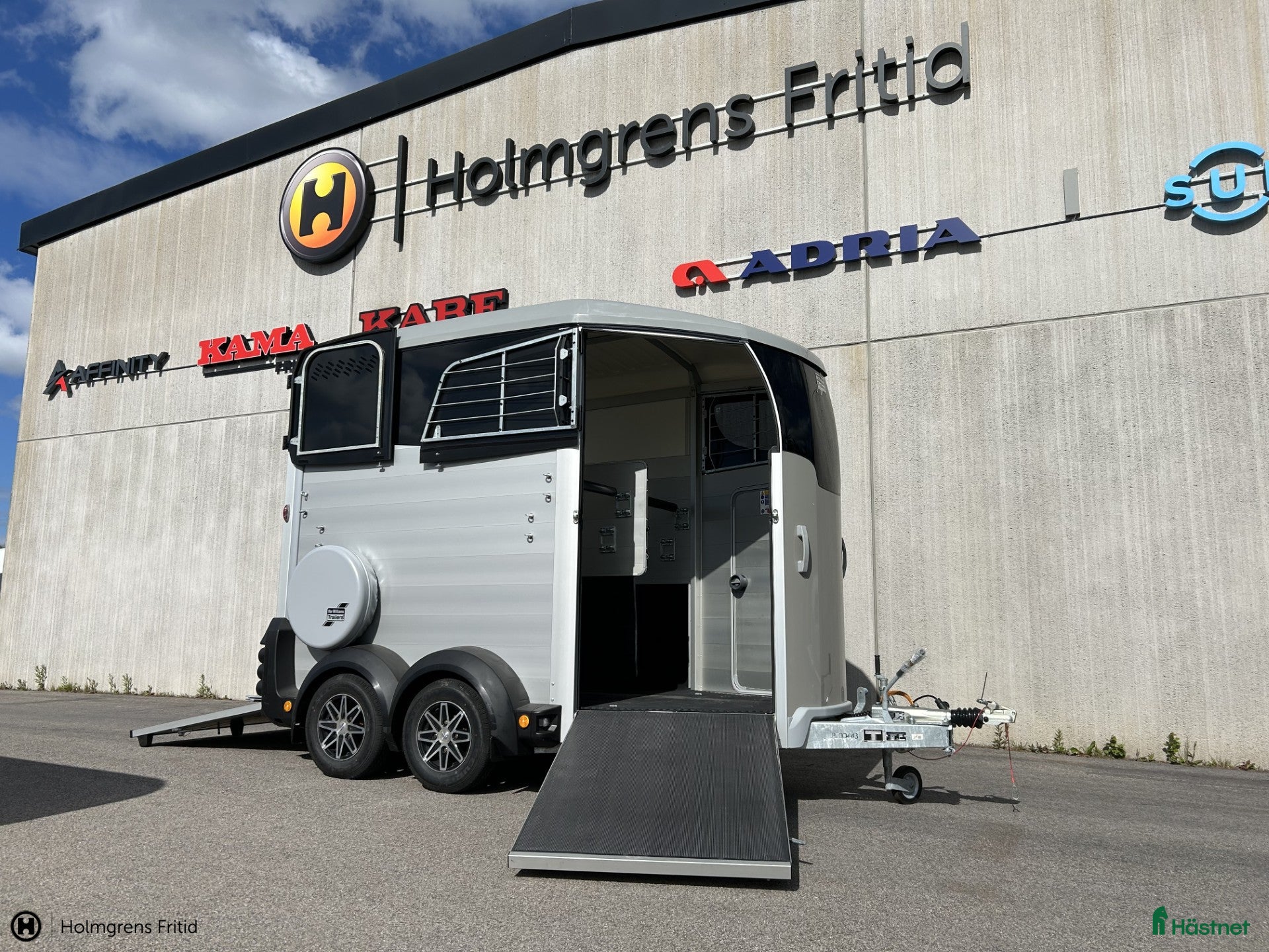 Hästtransporter  fordon & transport till salu: Stilren & snygg tvåhästtransport i Växjö - Annons 3