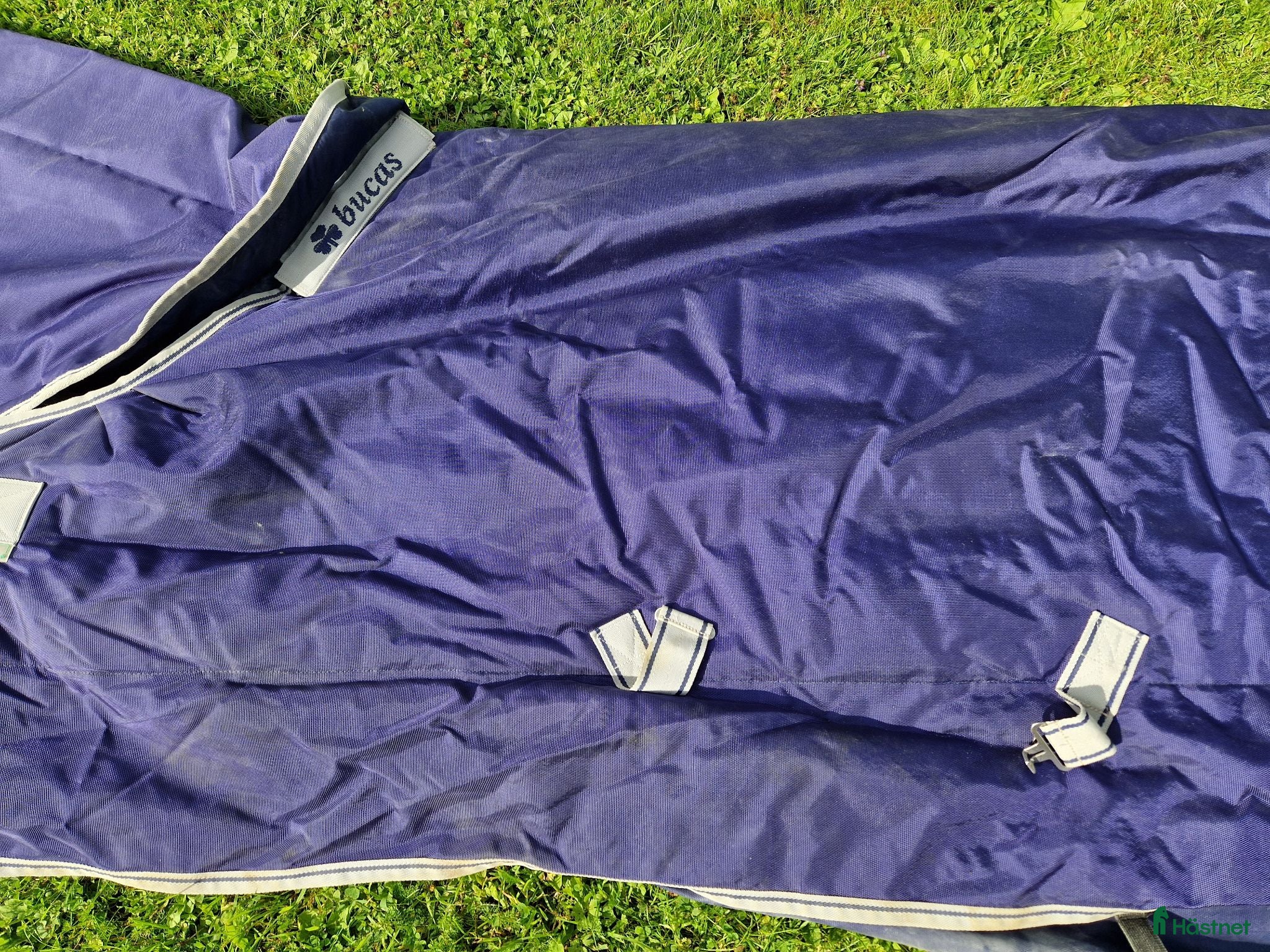 Täcken hästutrustning till salu: Lippo Supreme Plus 1200D 200g 145cm - Annons 4