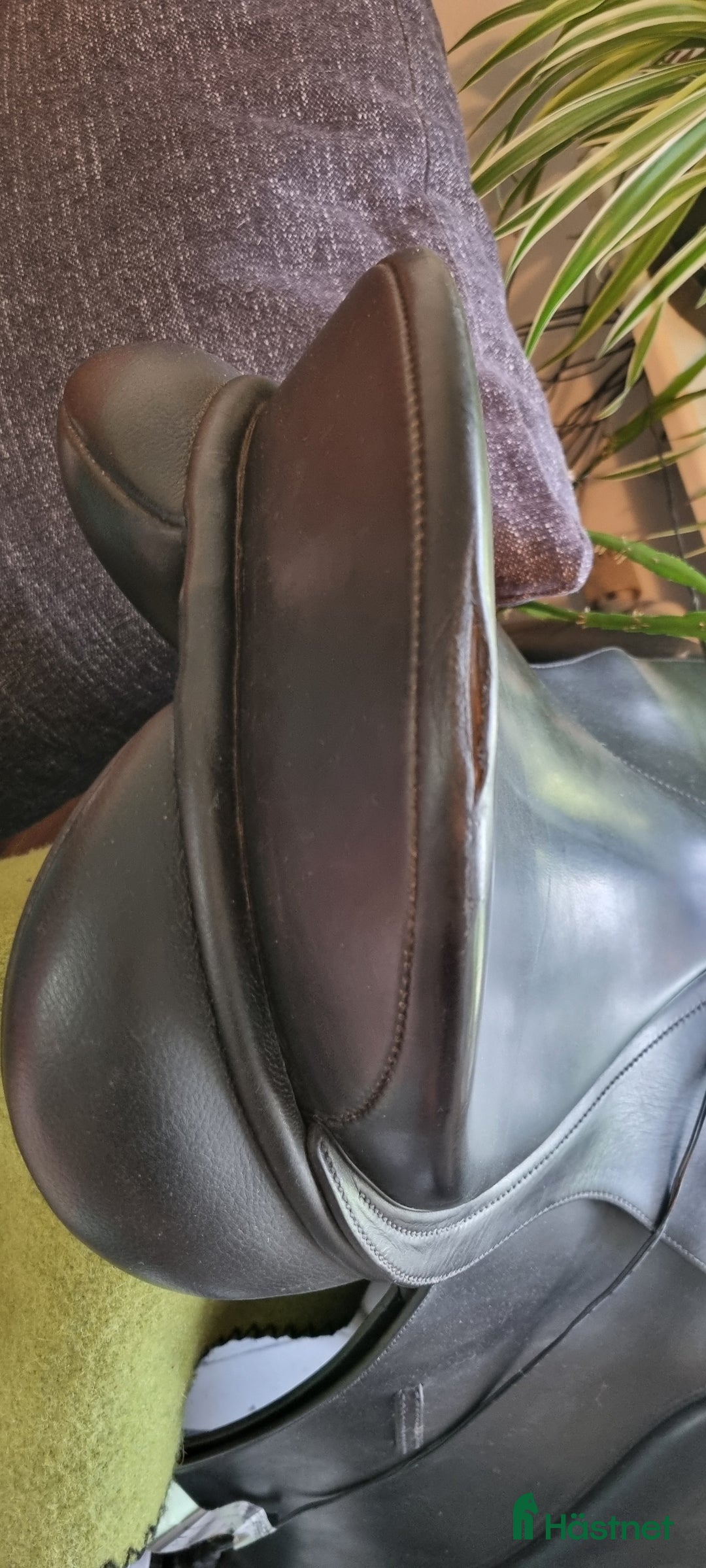 Sadlar hästutrustning till salu: Bates caprilli dressyrsadel 17" i Ljungbyhed - Annons 6