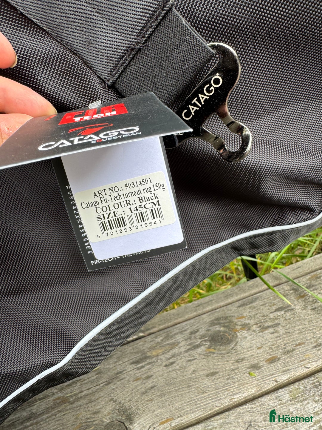 Täcken hästutrustning till salu: CATAGO täcke  i Stallarholmen - Annons 3