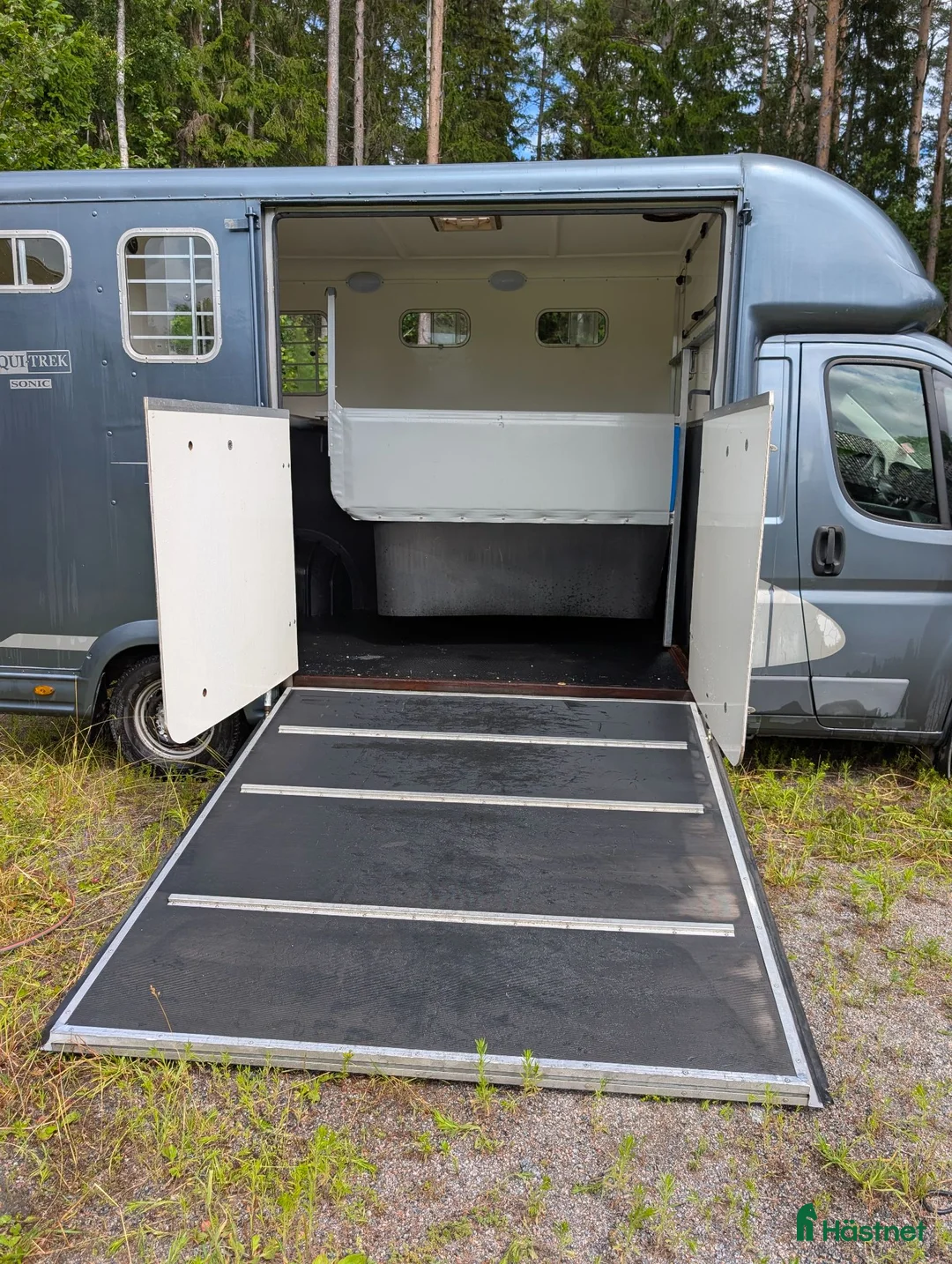 Hästlastbilar  fordon & transport till salu: Equitrek Peugeot Boxer 2.2 Hästbuss – 2012  - Annons 2
