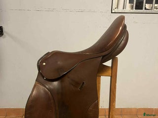 Sadlar hästutrustning till salu: Passier comet i Svängsta - Annons 3