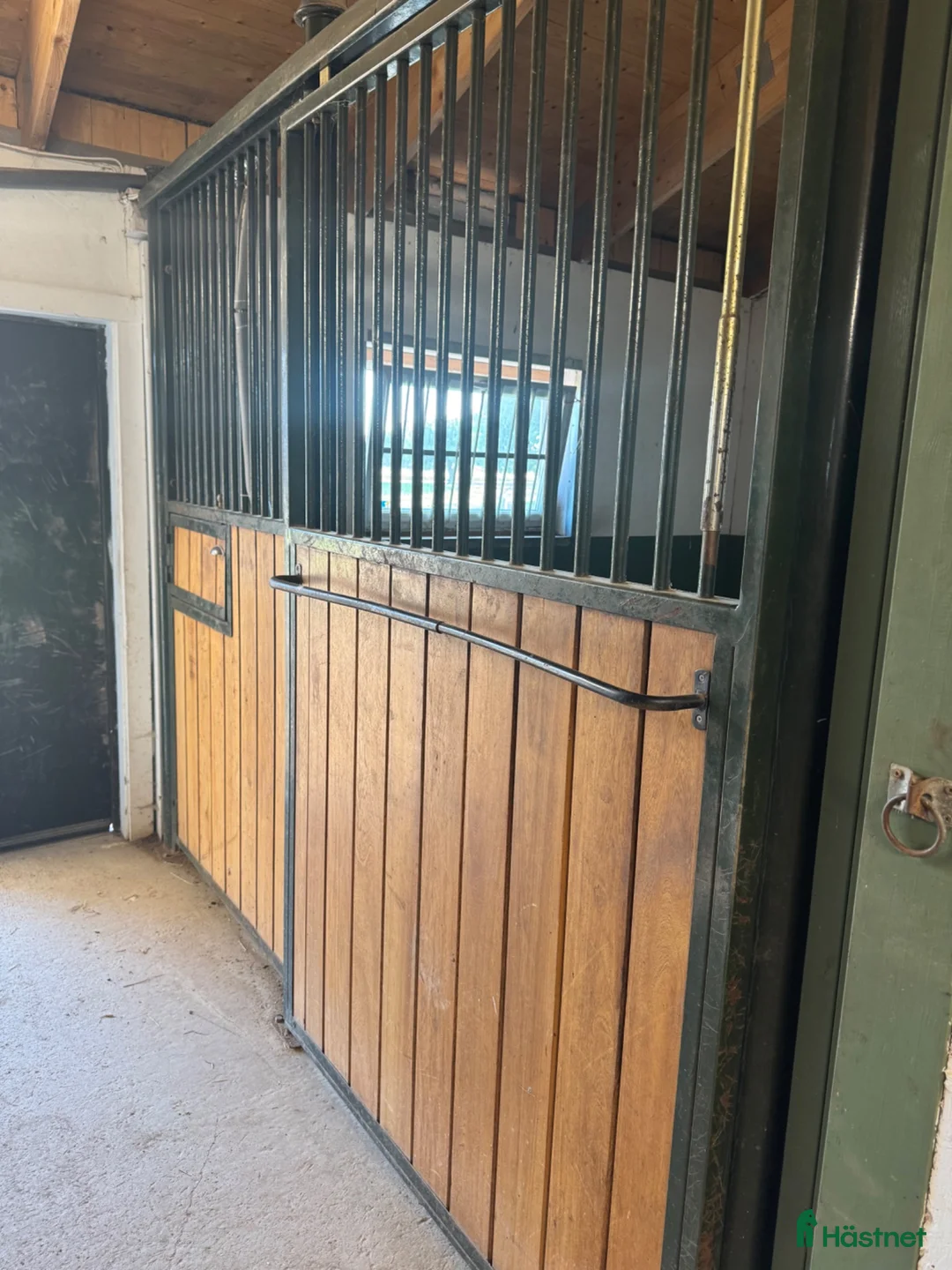 Stallinredning, stängsel & gård övrig utrustning till salu: 3 st. Boxfronter - Annons 1