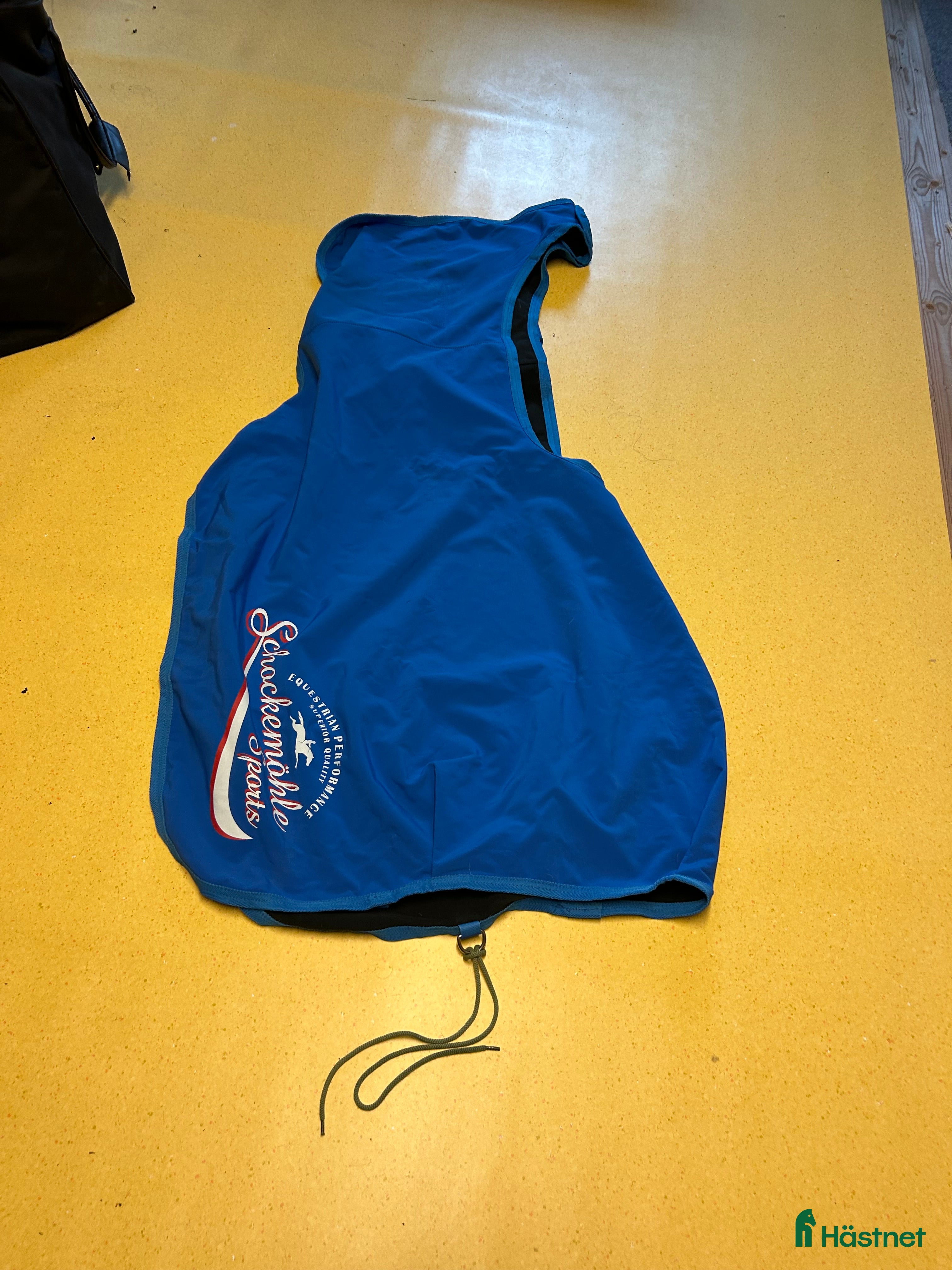 Täcken hästutrustning till salu: Oanvänd Schockemöhle Sports Ländtäcke i Lessebo - Annons 14