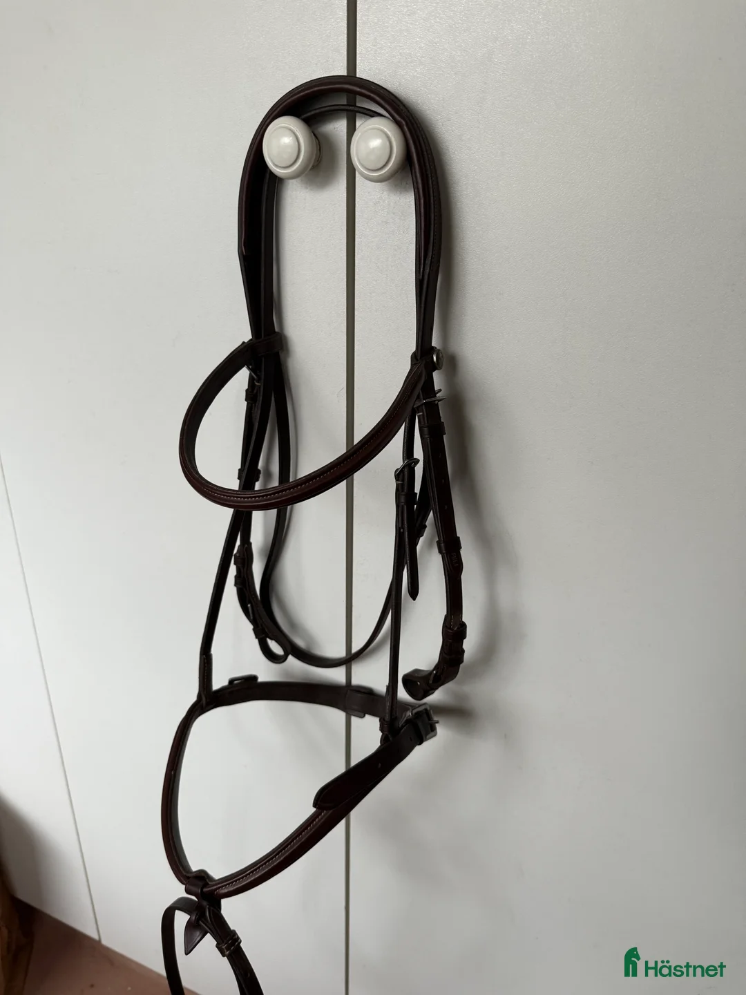 Träns hästutrustning till salu: Oanvänt Horsehead träns i Fjärås - Annons 2