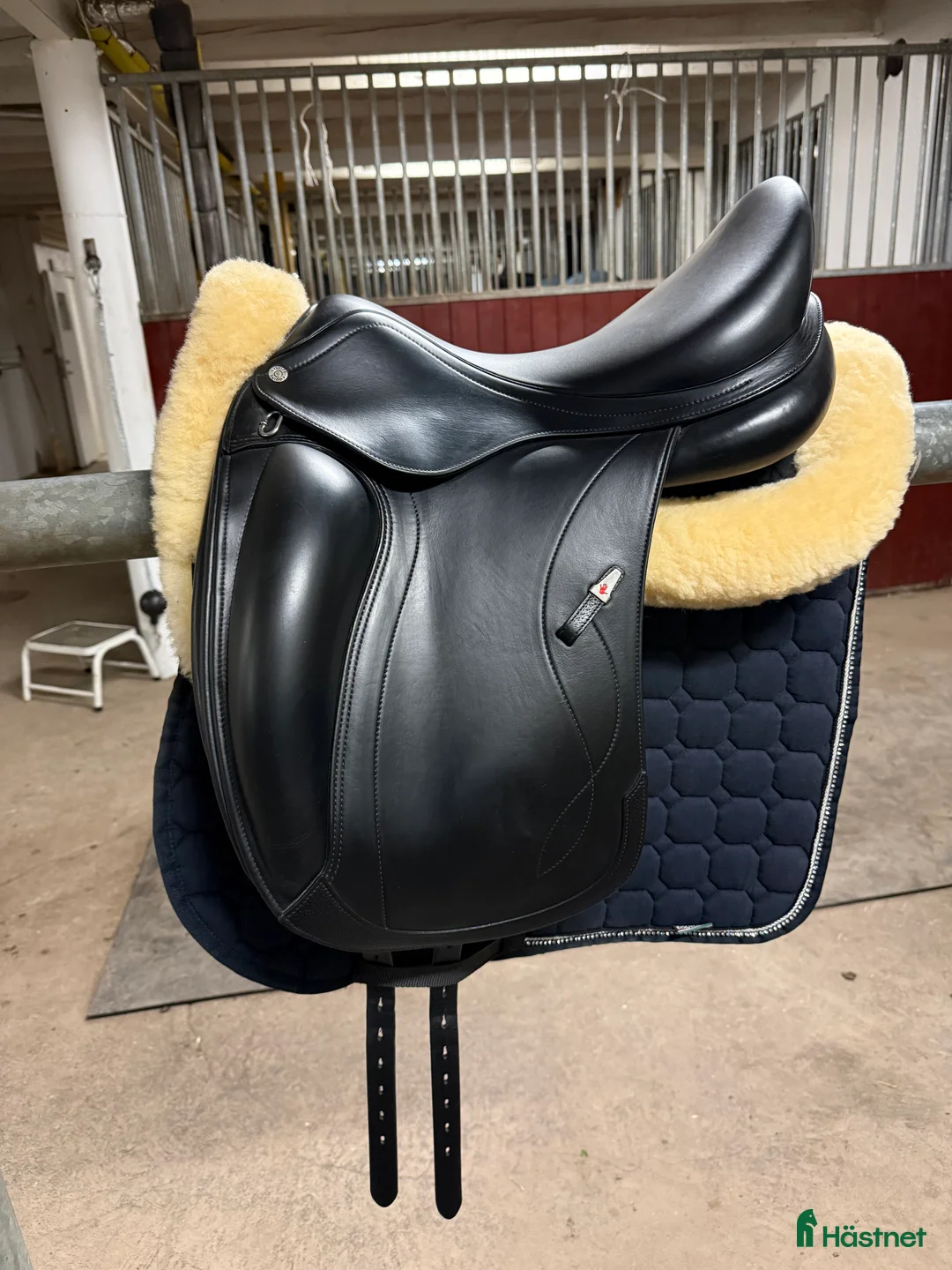 Sadlar hästutrustning till salu: Equipe Olympia Special 17” N/MW i Bålsta - Annons 3