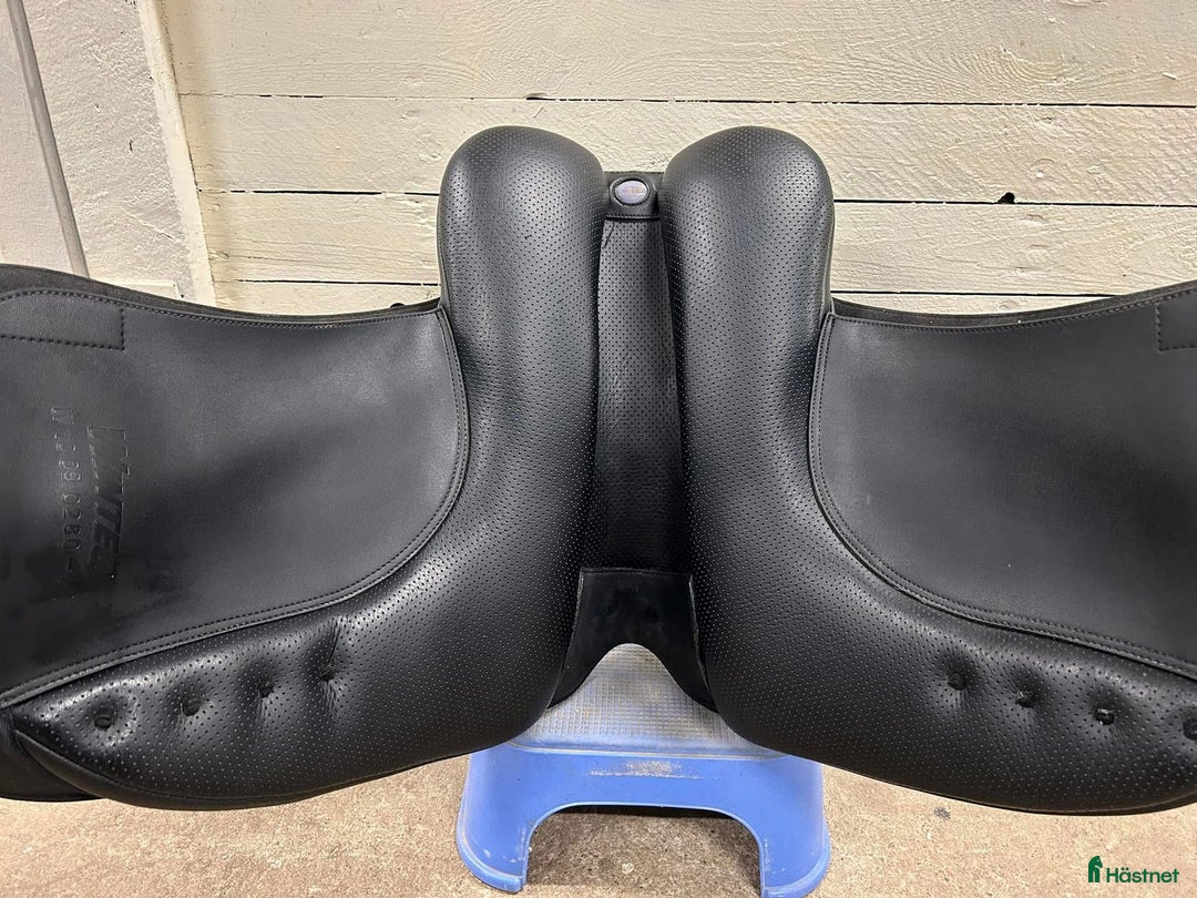 Sadlar hästutrustning till salu: Fin wintec sadel i Forsheda - Annons 2