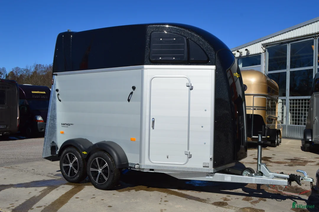 Hästtransporter  fordon & transport till salu: Humbaur Xanthos Aero 2022 Totalvikt 2000kg - Annons 2