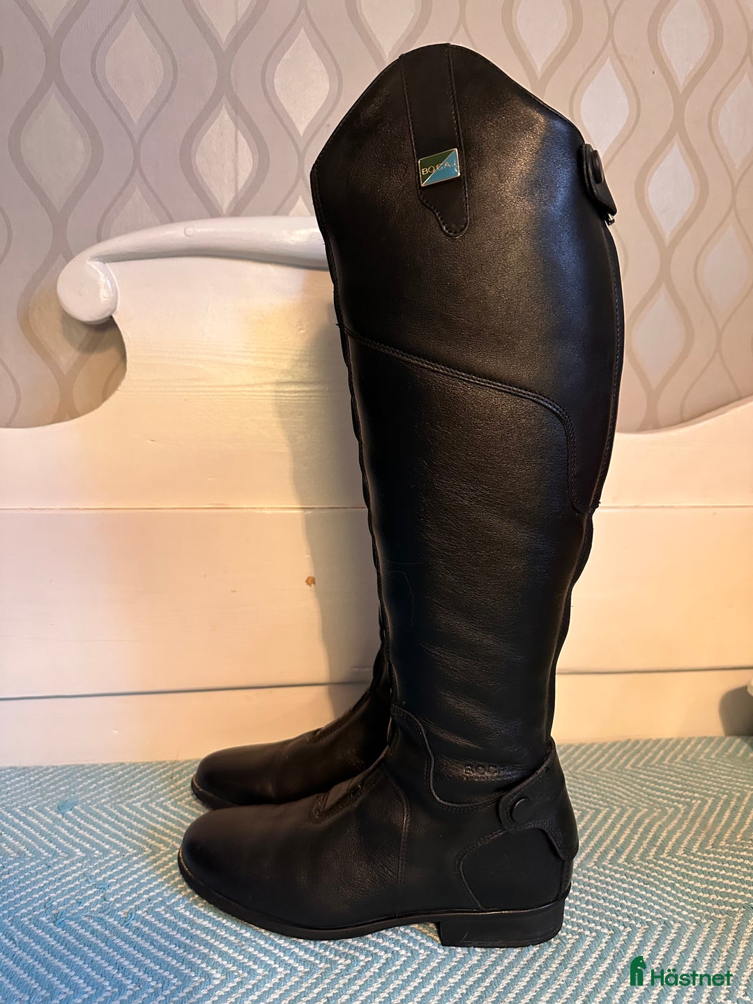 Ridstövlar ryttarutrustning till salu: Läder ridstövlar 37 i Borlänge - Annons 1