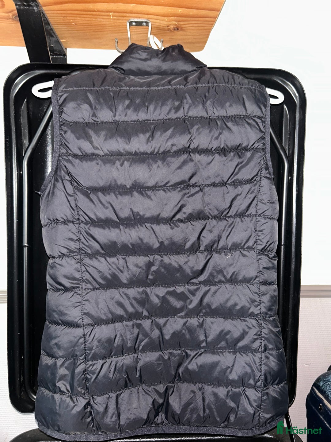 Jackor & Kavajer ryttarutrustning till salu: Fin väst i Ramsele - Annons 2