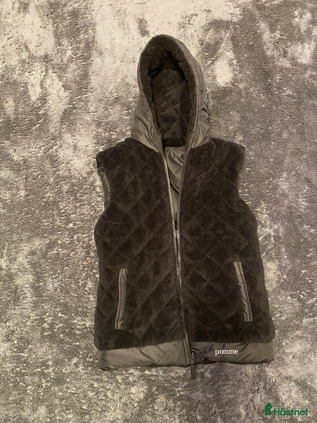 Övrigt Ridkläder ryttarutrustning till salu: Täck väst i Bankeryd - Annons 2