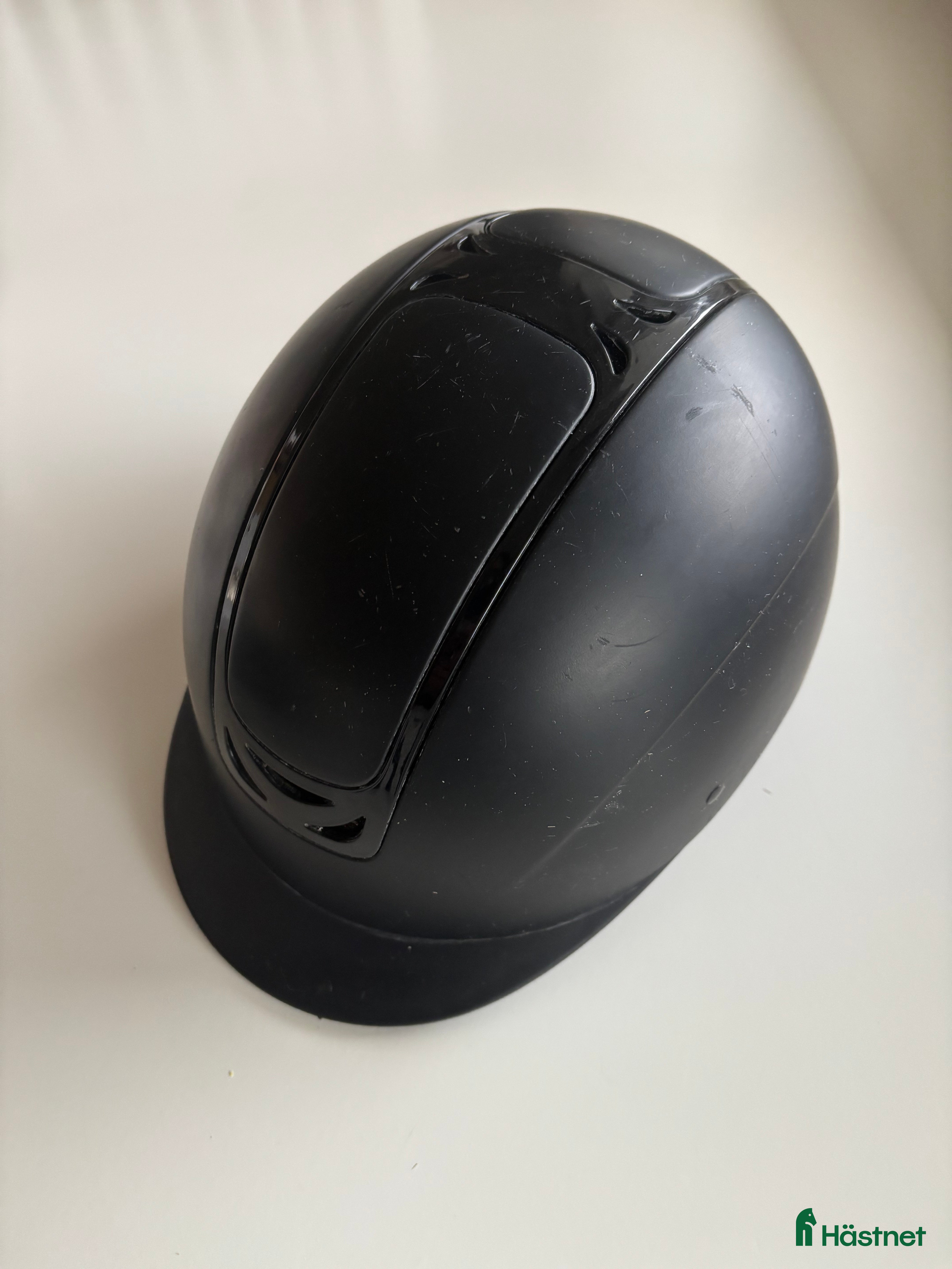 Hjälmar ryttarutrustning till salu: Matrix mips VG1 - Annons 1