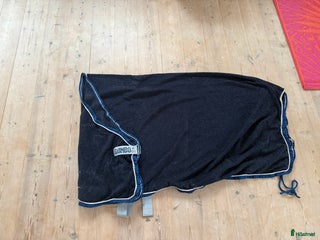 Täcken hästutrustning till salu: Fint flecce täcke! i Höllviken - Annons 20