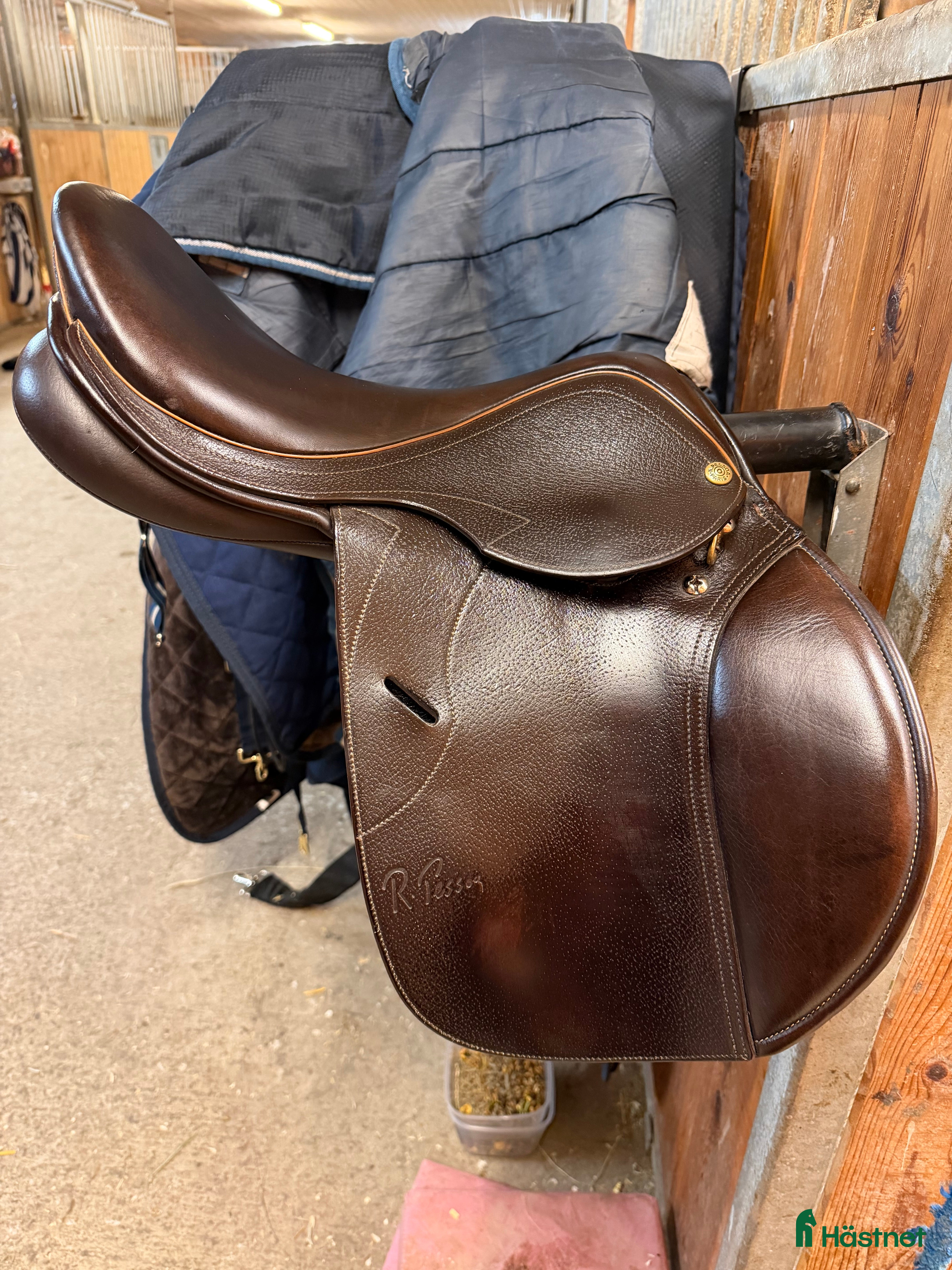 Sadlar hästutrustning till salu: Pessoa Gen-X Elite 16” brun - Annons 1