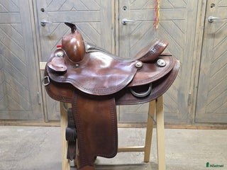 Sadlar hästutrustning till salu: Continental westernsadel i Löberöd - Annons 2